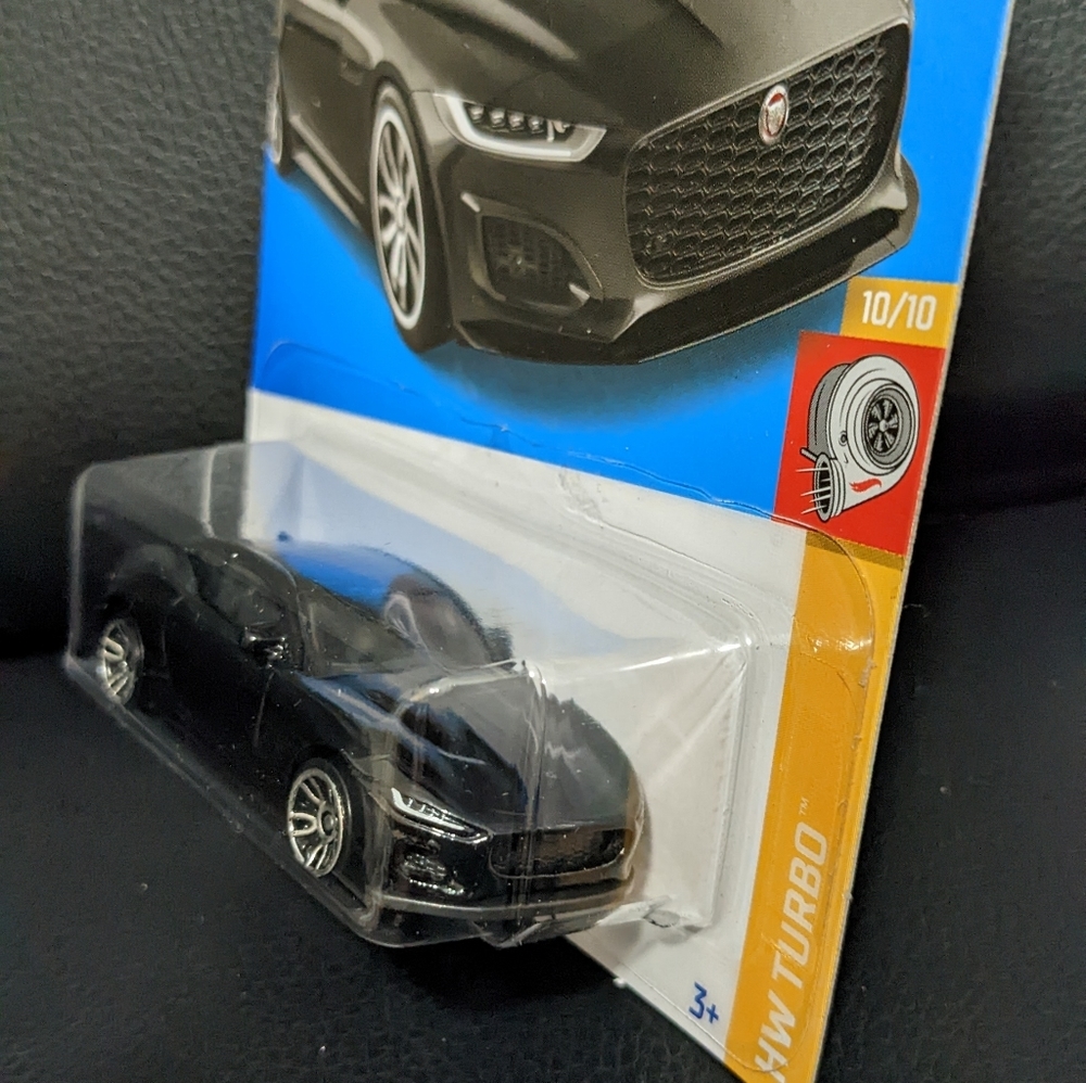 2020 Jaguar F Type Hot Wheels - Picture 4 of 4